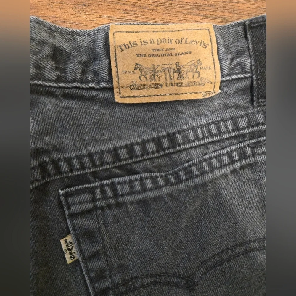 VINTAGE Levi's Silver Tab 900 Series Dark Wash Jeans Womens 27x30 Naturally Dist - Picture 2 of 7
